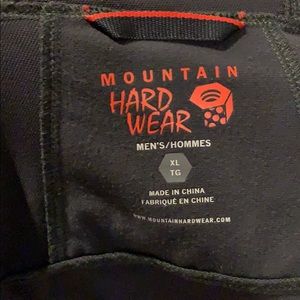 Mountain hardwear stretch shell hooded jacket